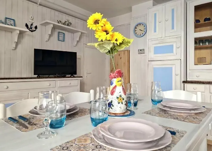 Casa Del Marinaio - Relax In Pieno Centro - Wifi - 6 Posti Casa vacanze Porto SantʼElpidio