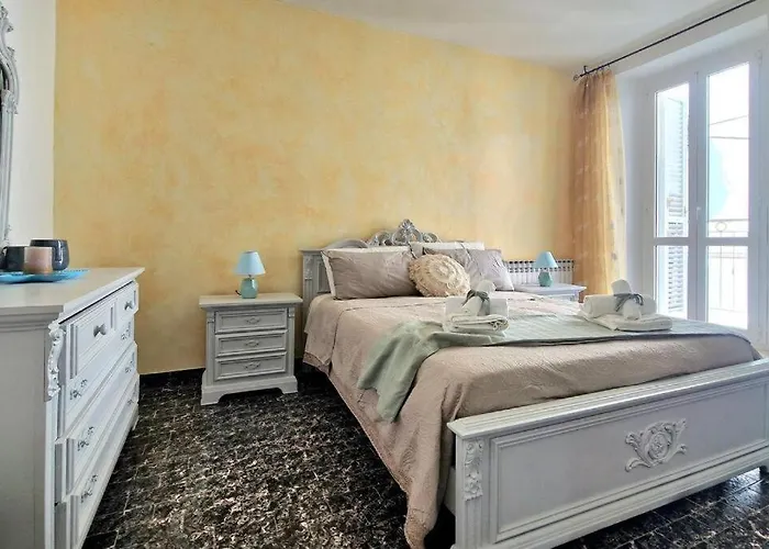 Casa Del Marinaio - Relax In Pieno Centro - Wifi - 6 Posti